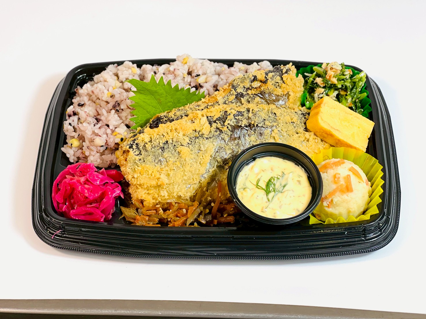 ◎秋刀魚(さんま)フライ弁当
